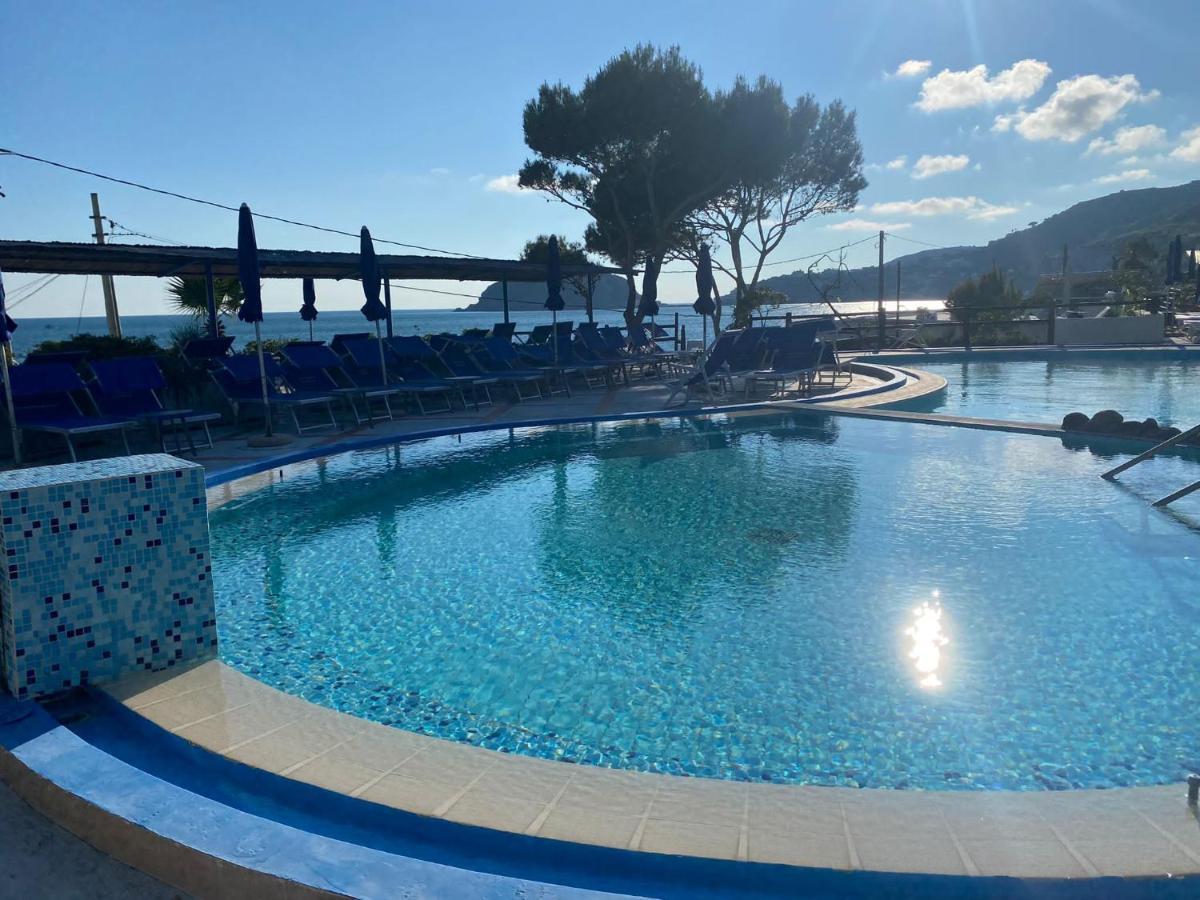 Terme Olympus Aparthotel Barano d'Ischia Bagian luar foto